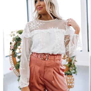 Impressions Sheer White Floral Lace Blouse Size S